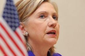 Clintonová očekává od Pákistánu větší nasazení v boji s extremisty. Clintonová očekává od Pákistánu větší nasazení v boji s extremisty.