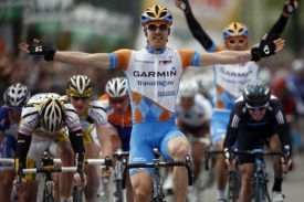 Tyler Farrar v cíli druhé etapy Gira.