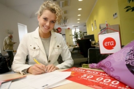 Česká Miss World 2010 Veronika Machová.