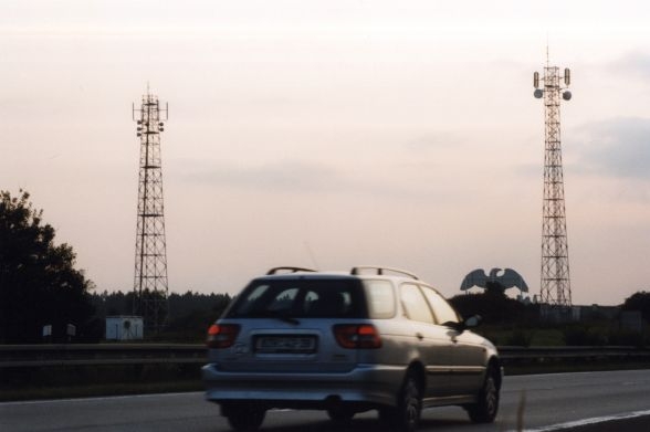 Na vysílače mohou poskytovatelé internetu umístit své antény.