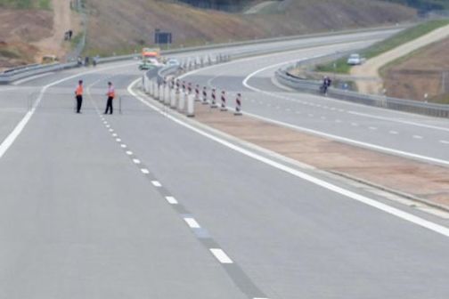 Češi dojedou po dálnici až k Atlantiku.