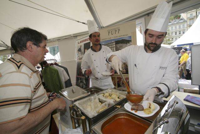 Předvede se více než třicet českých restaurací.