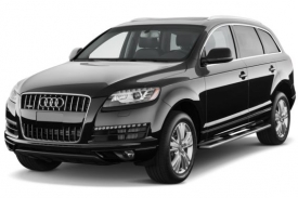 Velké SUV může soupeřit i se sportovními vozy.
