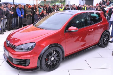 VW Golf Excessive, parádní designerský kousek.