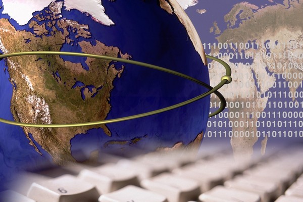 Evropa do informačních technologií investuje pouze 40 % toho, co USA.
