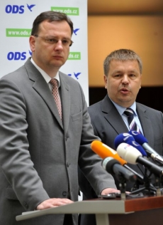Volební lídr Petr Nečas a místopředseda ODS Petr Tluchoř.