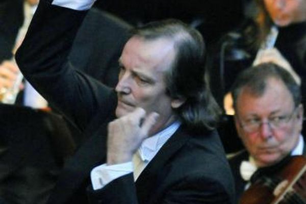 Oliver Dohnányi je respektovaným dirigentem.