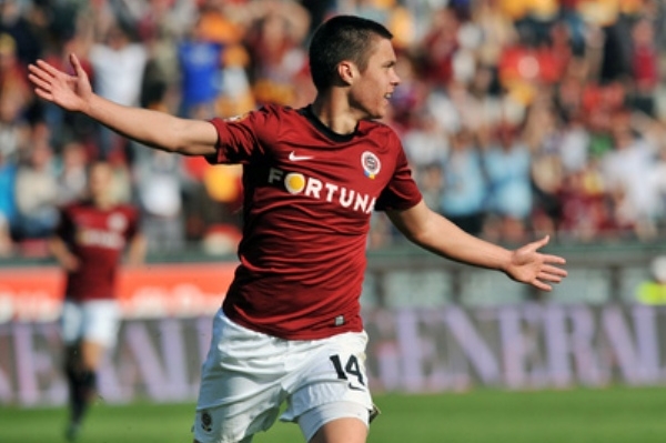 Václav Kadlec slaví gól v dresu Sparty.