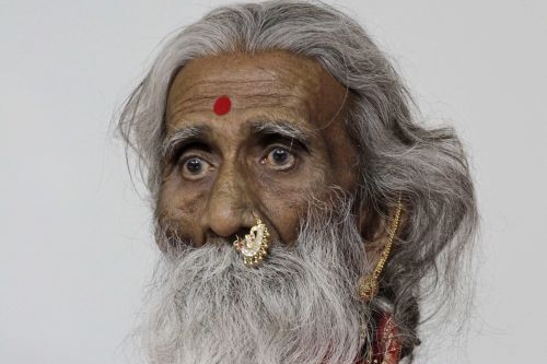 Prahladbhai Jani. Slovo hlad skrývá i jeho jméno.
