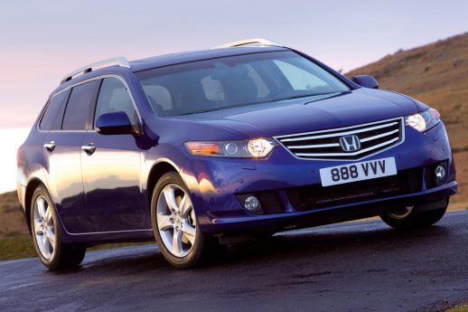 Honda Accord Tourer vyjadřuje solidnost a jistotu.