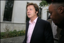 Paul McCartney převezme od amerického prezidenta Gershwinovu cenu.