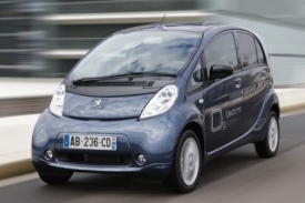 Městský elektromobil Peugeot iOn