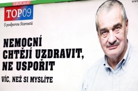 Karel Schwarzenberg je častým objektem na billboardech.