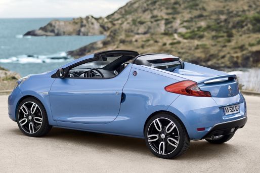 Renault Wind pro příznivce nebe nad hlavou.