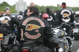 Členové Hells Angels jsou známí svým napojením na podsvětí.