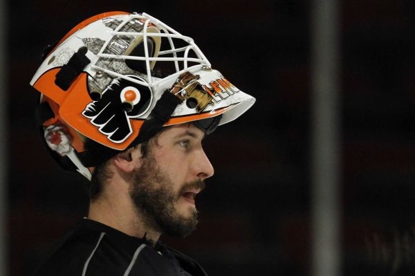 Michael Leighton asi před zápasem nečekal, že bude střídat.