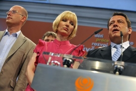 Sociální demokraté Jiřího Paroubka patří spolu s ODS k poraženým.