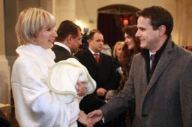 Petr Dimun korigoval i některé kroky Petry Paroubkové.