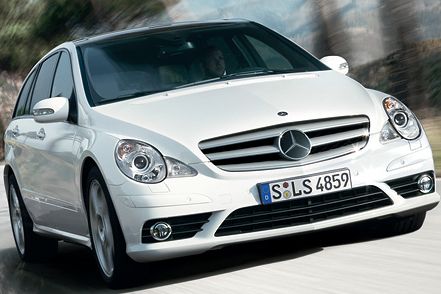 Mercedes-Benz třídy R prošel důkladným faceliftem.