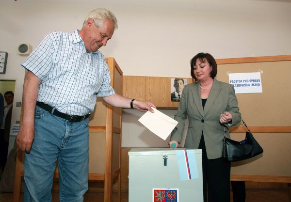 Miloš Zeman se stane čestným předsedou Strany práv občanů - zemanovci.