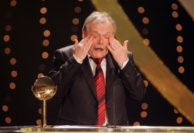 Oblíbený moderátor Karel Šíp se dopracoval k pětašedesátce.