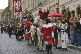 V sobotu vyrazí Karel IV. na svůj hrad Karlštejn.