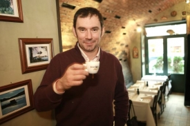 Ital Emanuel Ridi žije v Česku již 17 let.