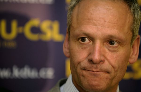 Cyril Svoboda v čele kDU-ČSL končí.