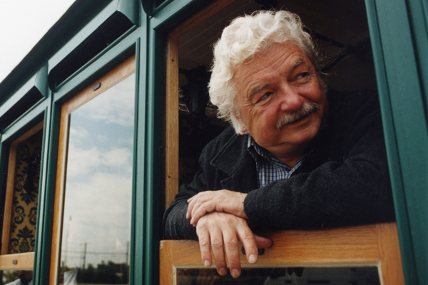 Ladislav Smoljak.
