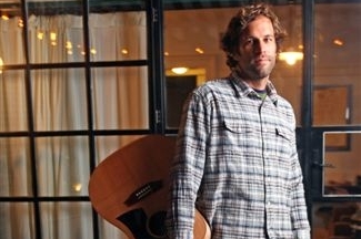 Surfař hudebníkem. Jack Johnson.