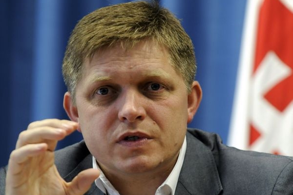 Slovenský premiér Robert Fico přečerpal rezervu o milion eur. 