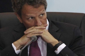 Švýcaři Američanům nevyhoví. Na snímku ministr financí USA T. Geithner