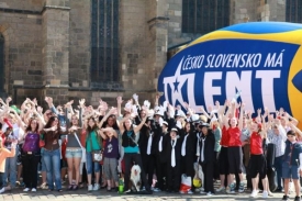 Česko-slovenský talent se možná vypraví do světa.