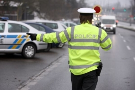 Policie může pokutovat řidiče se zastaralým lékařským formulářem.