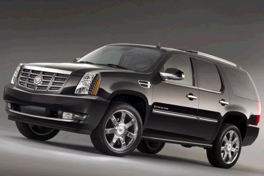 Cadillac Escalade je jedním z postižených vozů.