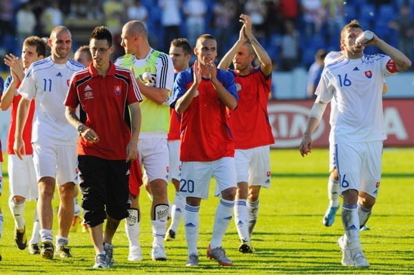 Fotbalisté Slovenska po posledním přípravném zápase s Kostarikou.