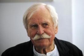 Adolf Born je mezi výtvarníky žijící legendou.