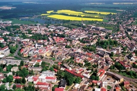 Malebné město Svitavy leteckým pohledem.