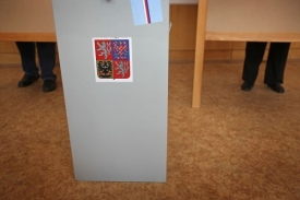 Stížností na průběh voleb je méně než při těch minulých. Stížností na průběh voleb je méně než při těch minulých.