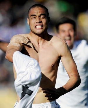 Slovenský kat v poslední minutě Winston Reid.