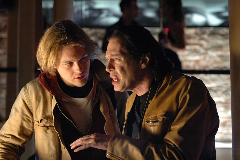 Steve Buscemi ve filmu Opilí slávou.