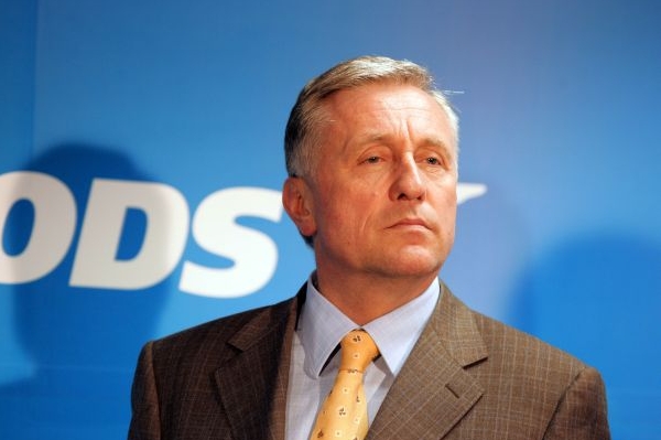 Mirek Topolánek chce říct ODS své "poslední slovo". Mirek Topolánek chce říct ODS své "poslední slovo".