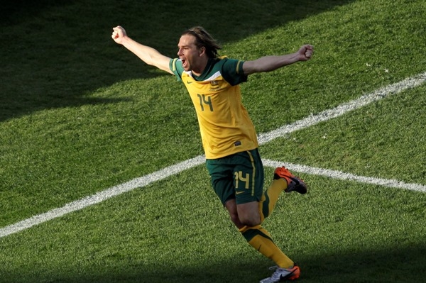 Brett Holman se raduje z vedoucího gólu proti Ghaně.