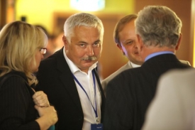 "Kníže z Hluboké" Pavel Dlouhý, známý zákulisní hráč ODS.