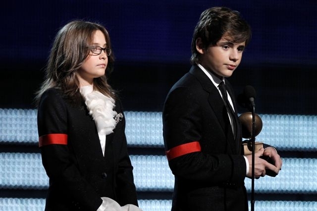 Jacksonovy děti: Paris (vlevo) a Prince Michael Jackson II.