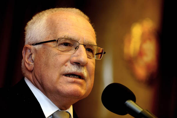 Václav Klaus udělil deset milostí.