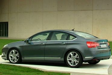 Citroën C5 bude mít &quot;krabičku záchrany&quot;.