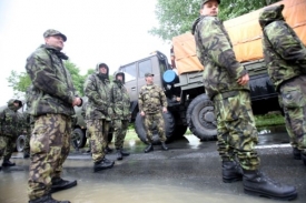 Armáda řeší aféru ohledně neonacistů ve svých řadách.