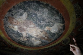 Restaurátoři použili speciální laser, který nepoškodil původní barvy.