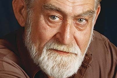 Herec Ilja Racek.
